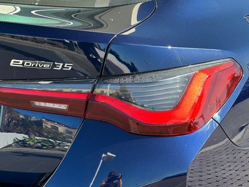 Used 2023 BMW i4 eDrive35 RWD image 33