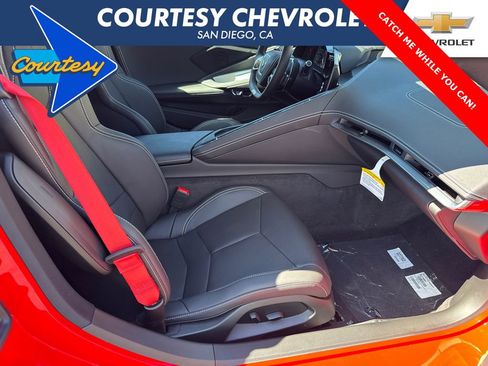 New 2025 Chevrolet Corvette E-Ray image 13