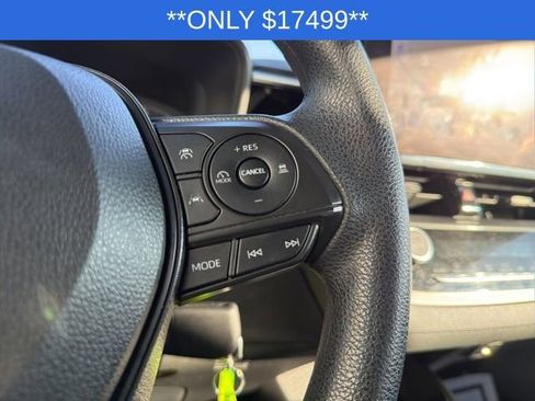 Used 2024 Toyota Corolla LE image 28