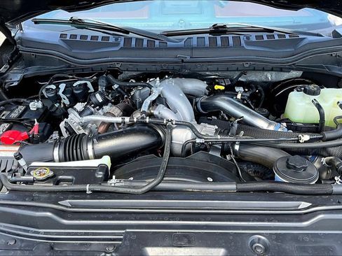 Used 2022 Ford F250 Platinum AWD/4WD image 28