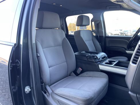 Used 2017 Chevrolet Silverado 1500 LT w/ All Star Edition image 35