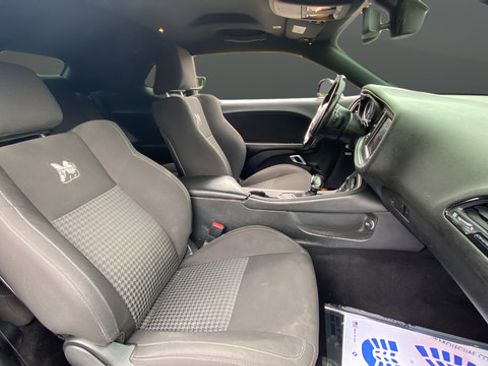 Used 2019 Dodge Challenger R/T Scat Pack RWD image 24