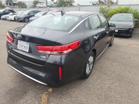 Used 2017 Kia Optima Premium w/ Hybrid Convenience Package FWD image 12