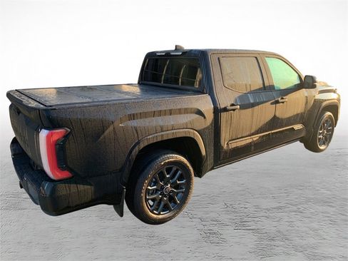 Used 2024 Toyota Tundra Platinum AWD/4WD image 2