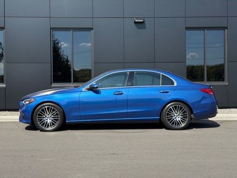 Used 2022 Mercedes-Benz C 300 4MATIC Sedan image 5