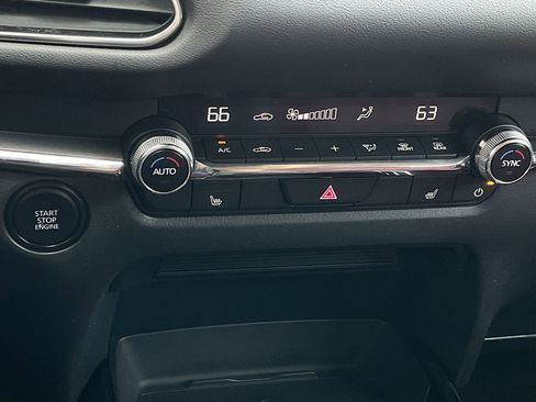 Used 2025 MAZDA CX-30 AWD 2.5 S w/ Preferred Package image 33