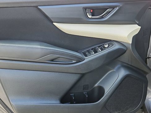 Used 2019 Subaru Ascent Premium w/ Popular Package #2A AWD/4WD image 13