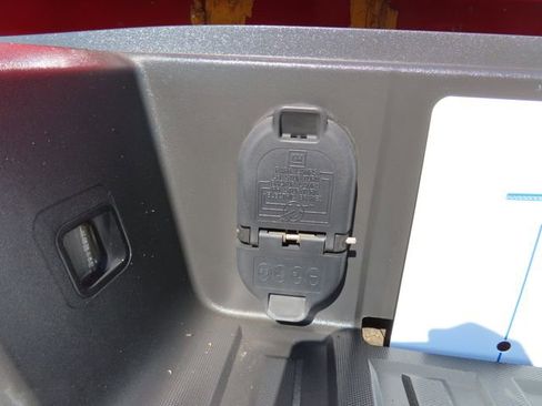 Used 2015 Chevrolet Silverado 1500 LT w/ LT Convenience Package image 39