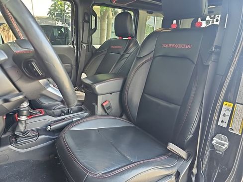 Used 2019 Jeep Wrangler Unlimited Rubicon AWD/4WD image 9