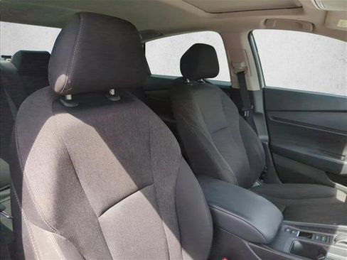 Used 2023 Honda Accord EX image 22