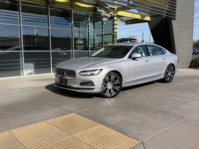 Used 2024 Volvo S90 B6 Plus w/ Protection Package Premier