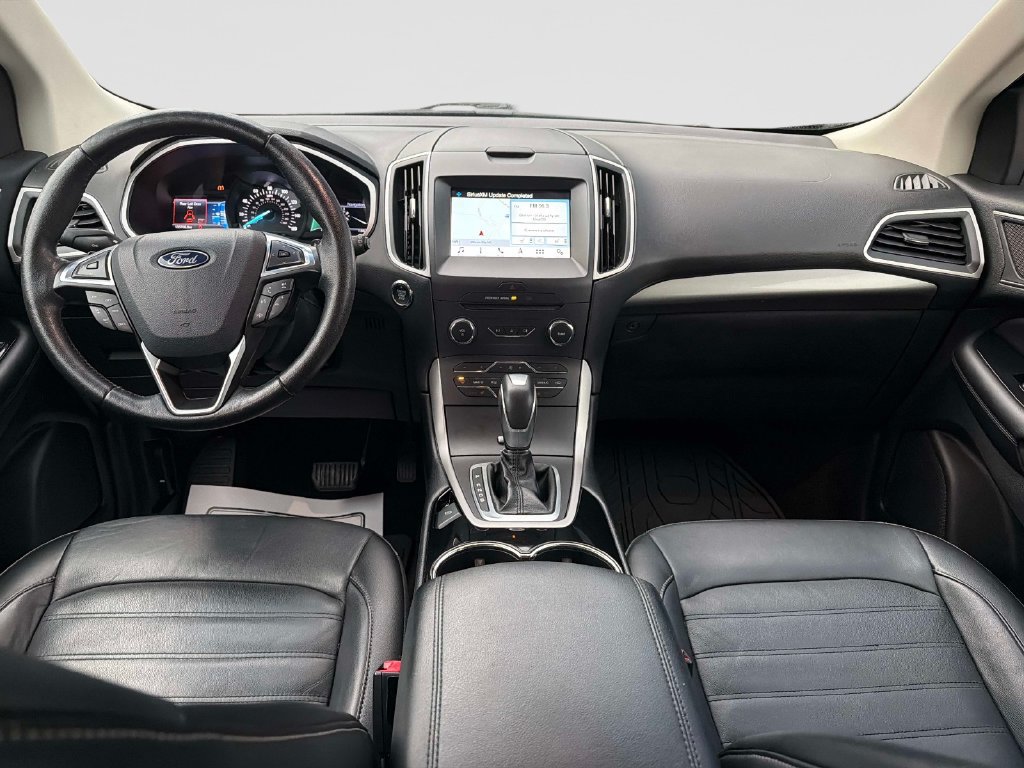 Used 2016 Ford Edge SEL w/ Equipment Group 201A AWD/4WD image 17