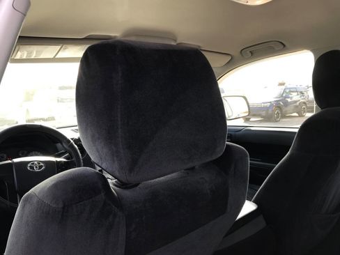 Used 2014 Toyota Tundra SR image 20