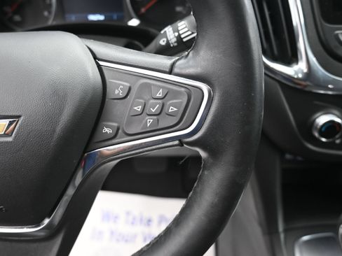 Used 2024 Chevrolet Equinox LT FWD image 13