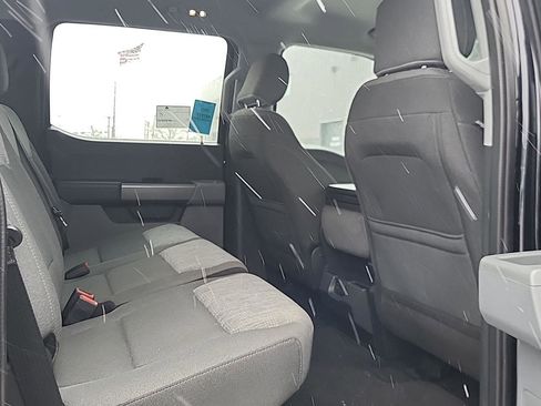 Used 2021 Ford F150 XLT w/ XTR Package image 11