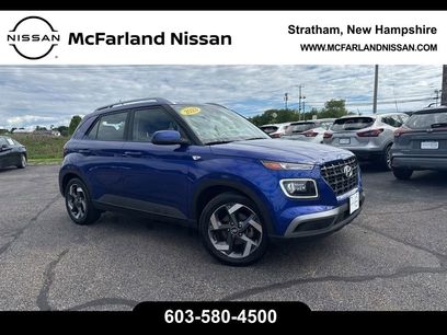 Used 2023 Hyundai Venue Limited w/ Cargo Package