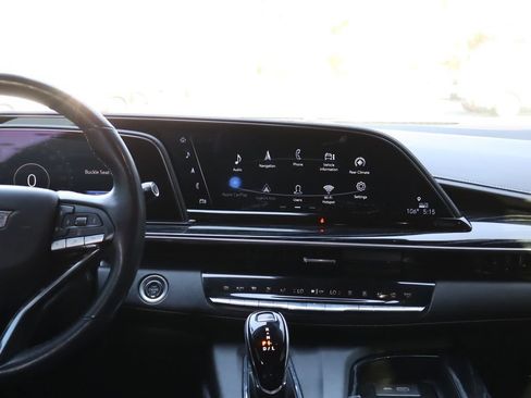 Used 2021 Cadillac Escalade Sport w/ Driver Assist Tech Package AWD/4WD image 30