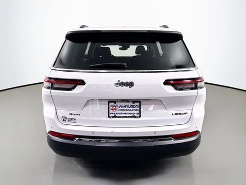 Used 2023 Jeep Grand Cherokee L Laredo image 4