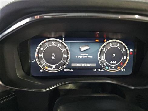 New 2026 Jaguar F-PACE R-Dynamic S image 20