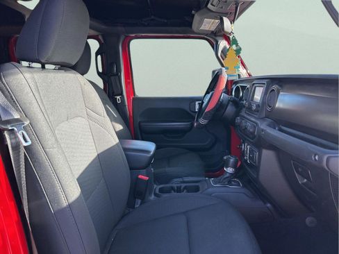 Certified 2020 Jeep Gladiator Sport w/ Quick Order Package 24S image 30