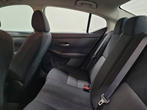 Used 2023 Nissan Sentra SV FWD image 18