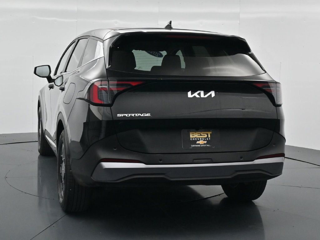 Used 2026 Kia Sportage LX FWD image 6