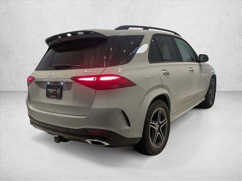 Used 2025 Mercedes-Benz GLE 350 4MATIC image 5