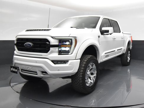 Used 2022 Ford F150 Lariat w/ Equipment Group 502A High AWD/4WD image 2