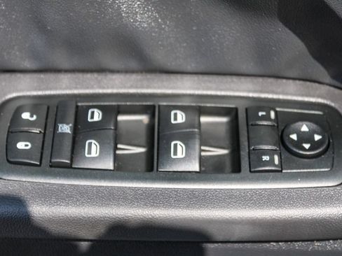 Used 2009 Dodge Journey R/T w/ Flexible Seating Group FWD image 20