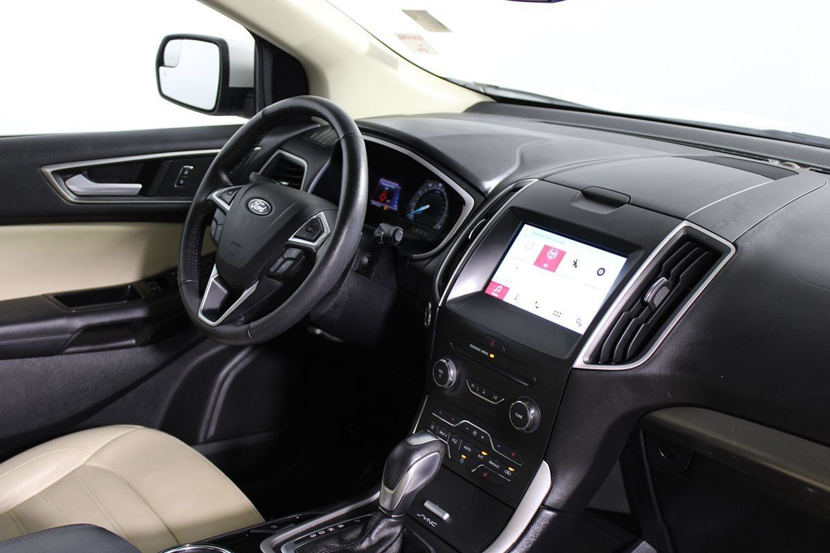 Used 2016 Ford Edge SEL w/ Equipment Group 201A FWD image 26