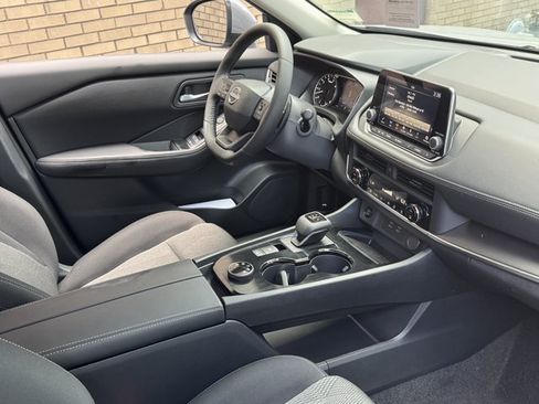 New 2026 Nissan Rogue SV w/ Cold Weather Package AWD/4WD image 6