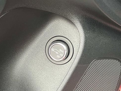 Used 2026 Buick Envista Preferred w/ Convenience I Package image 16