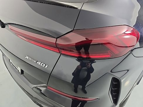 New 2026 BMW X6 xDrive40i image 9