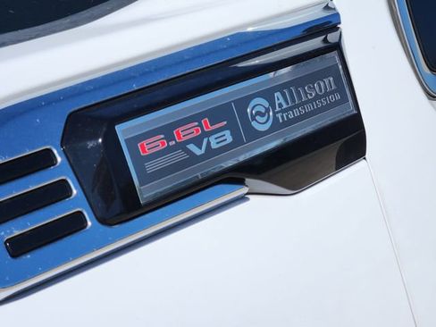 Used 2024 GMC Sierra 2500 SLE w/ SLE Value Package; image 11