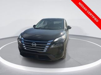 Used 2025 Nissan Rogue S AWD/4WD video 3