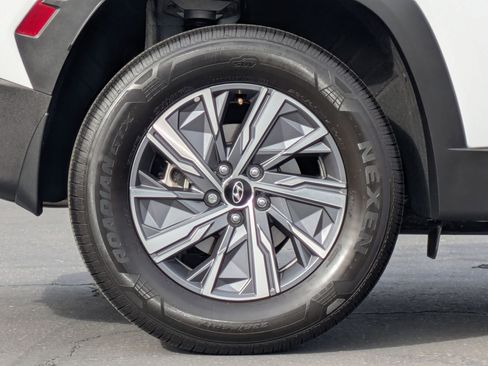 Used 2022 Hyundai Tucson Blue w/ Cargo Package image 9