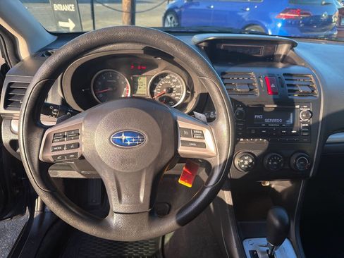 Used 2014 Subaru Crosstrek 2.0i Premium image 24