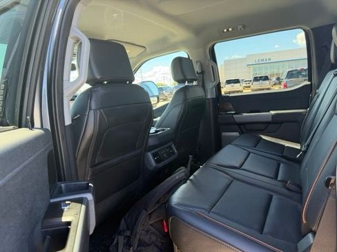 Used 2026 Ford F250 Lariat w/ Black Appearance Package AWD/4WD image 7