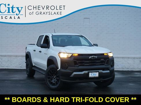 New 2026 Chevrolet Colorado Trail Boss AWD/4WD image 1