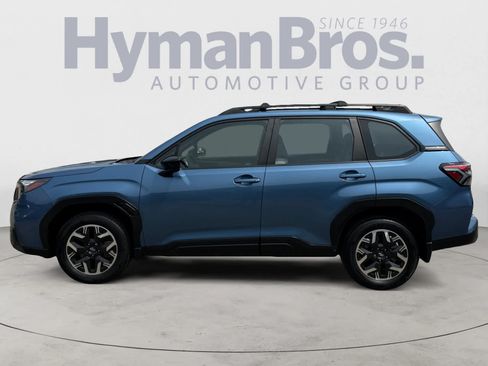 Certified 2025 Subaru Forester AWD/4WD image 7
