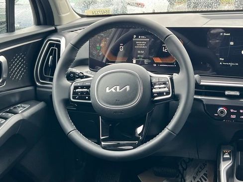 Used 2025 Kia Sorento EX w/ EX Panoramic Sunroof Package AWD/4WD image 14