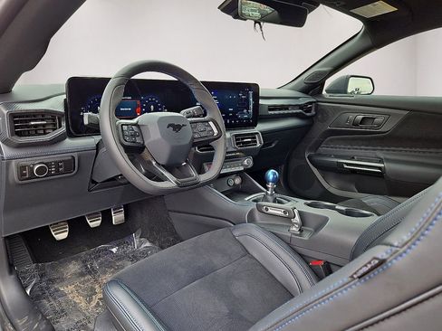 Used 2025 Ford Mustang Dark Horse RWD image 22