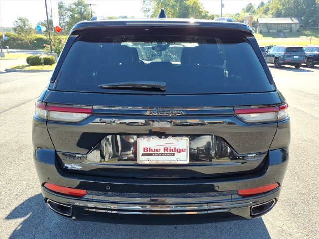 Used 2024 Jeep Grand Cherokee Summit w/ High Altitude Package AWD/4WD image 7