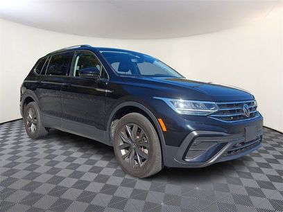 Used 2022 Volkswagen Tiguan SE