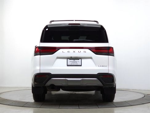 Used 2024 Lexus LX 600 4WD w/ Appearance Package image 6