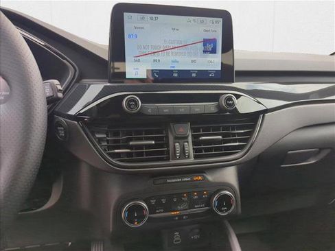 New 2025 Ford Escape ST-Line w/ Equipment Group 301A image 12