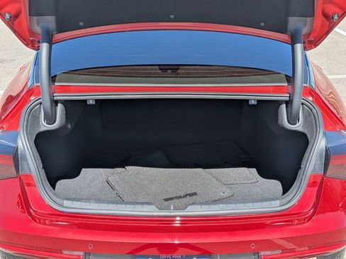 Used 2025 Kia K5 GT-Line w/ GT-Line Premium Package image 7