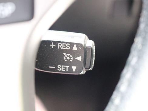 Used 2019 Toyota 4Runner Limited AWD/4WD image 21