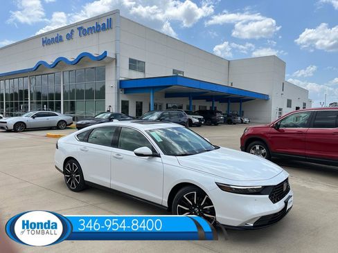 New 2026 Honda Accord Hybrid Touring image 1