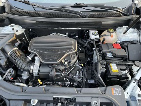 Certified 2024 Cadillac XT5 Premium Luxury w/ LPO, Floor Liner Package image 36